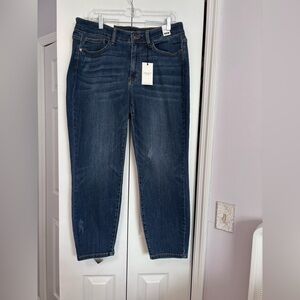 NWT Judy Blue Relaxed Fit Mid Rise Jeans| Size 16 Short